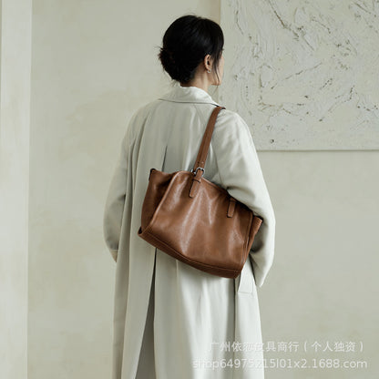 Qiuzhen vegetable tanned first-layer cowhide ingot bowling bag portable crossbody bag retro genuine leather large-capacity commuter bag for women